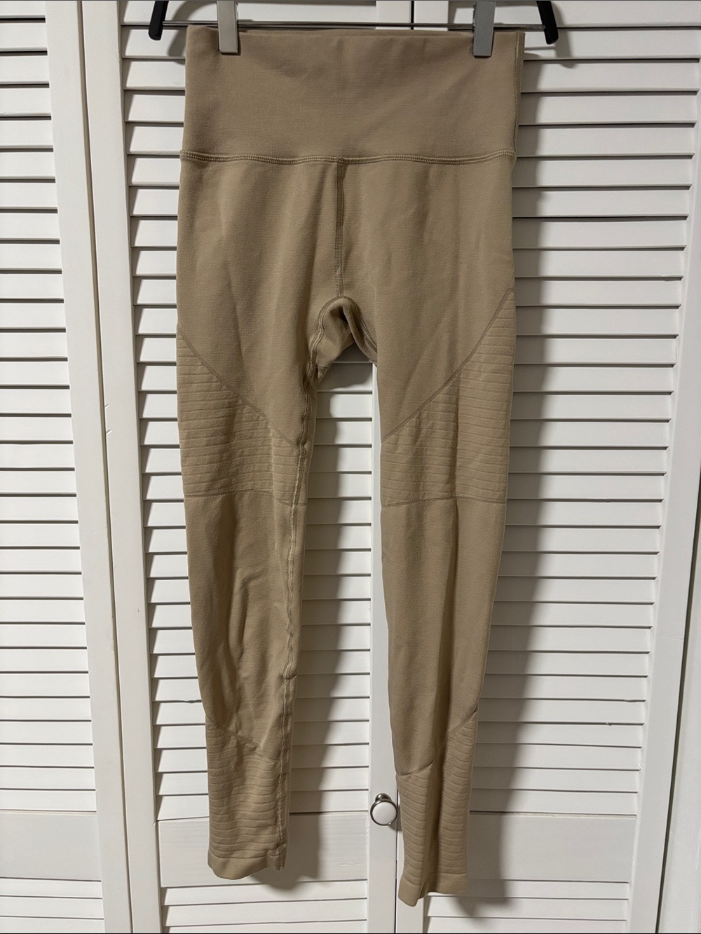 Alphalete Beige High-Waist Leggings